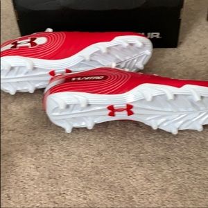 Men’s ua football cleats
